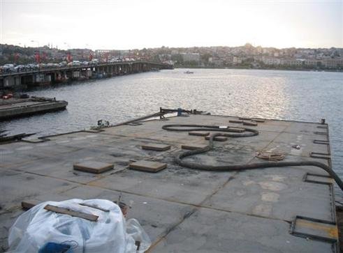 Floating Barges & Floating Structures/Buildings